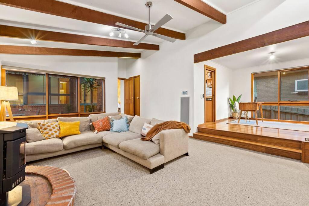 Holiday home Beachside Weekender Retreat With Sleeps 11-13 Ocean Grove